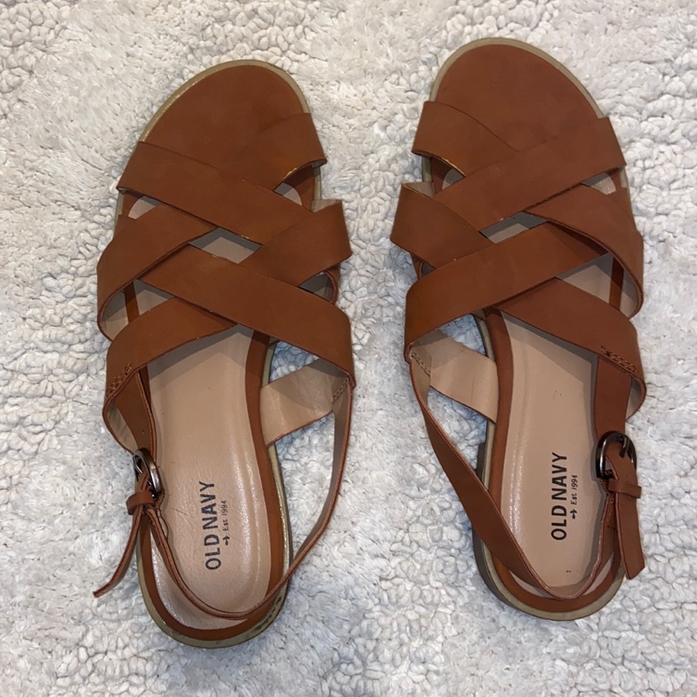 Old Navy russet brown sandals